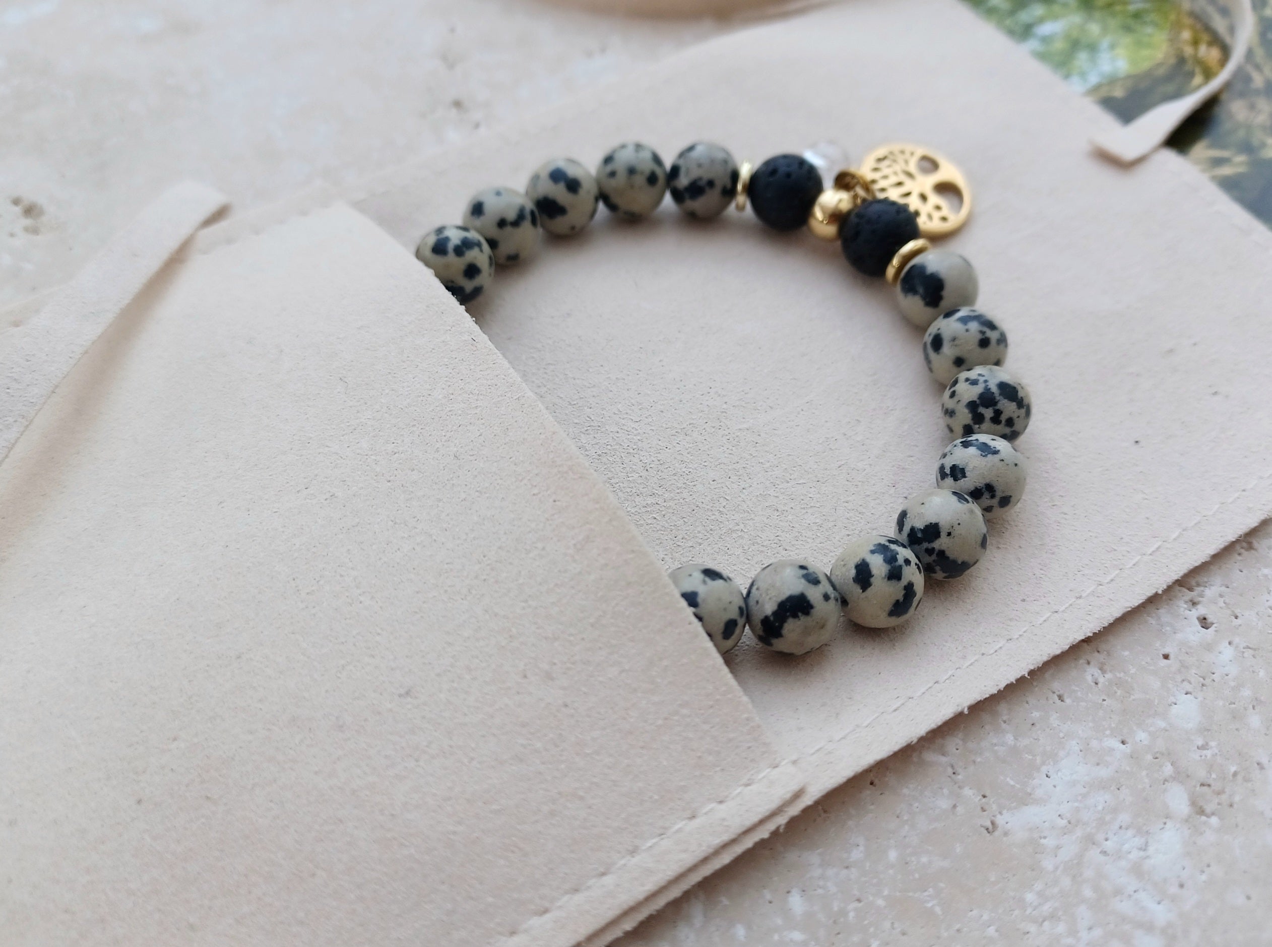 Armband Lebensbaum (Dalmatiner-Jaspis Lava Bergkristall)