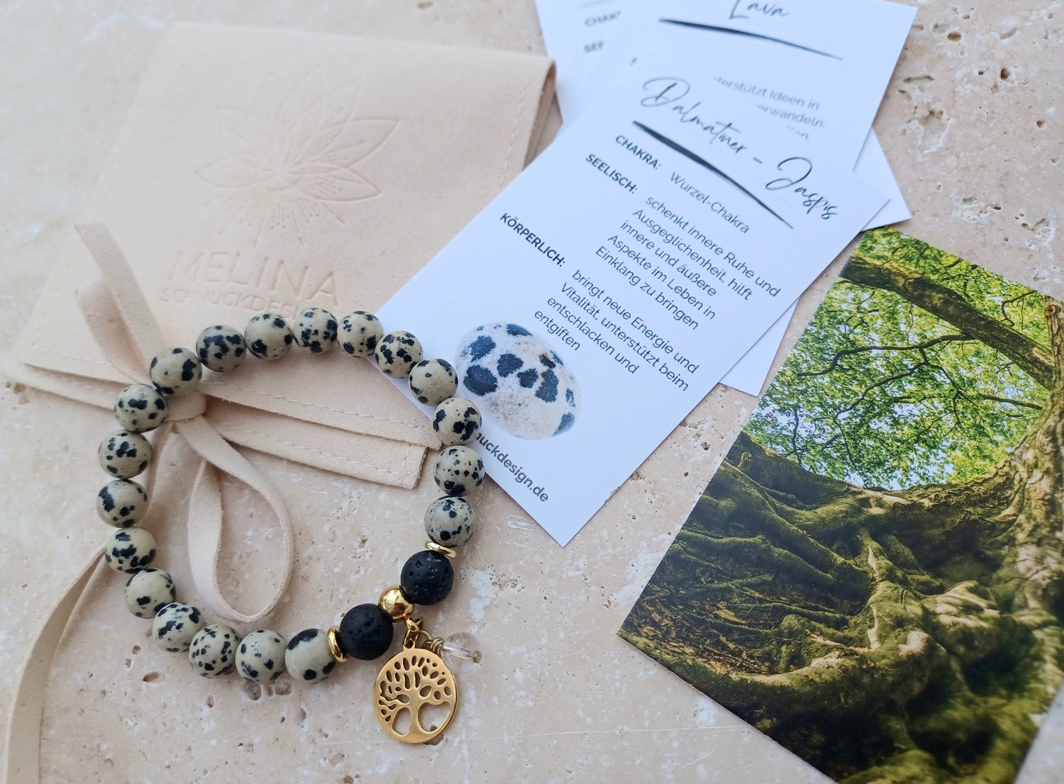 Armband LEBENSBAUM  „Tief verwurzelt. Sanft gewachsen. Voller Leben.“