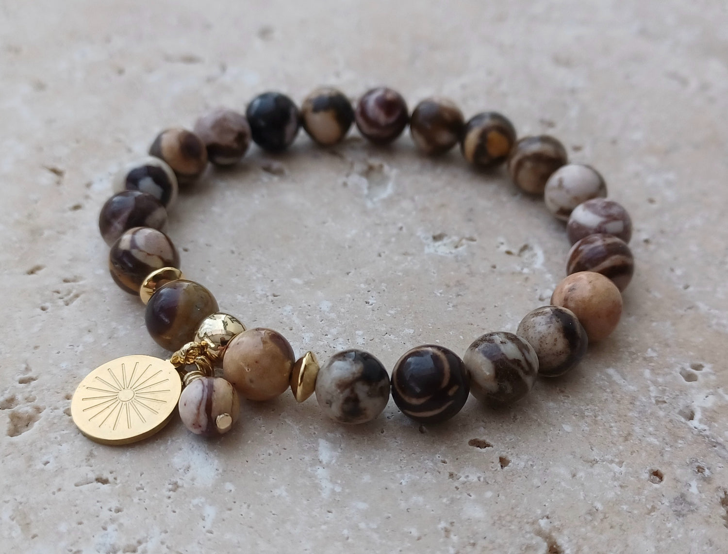 Armband SONNE ...mit der Energie der Sonne durch den Tag.“