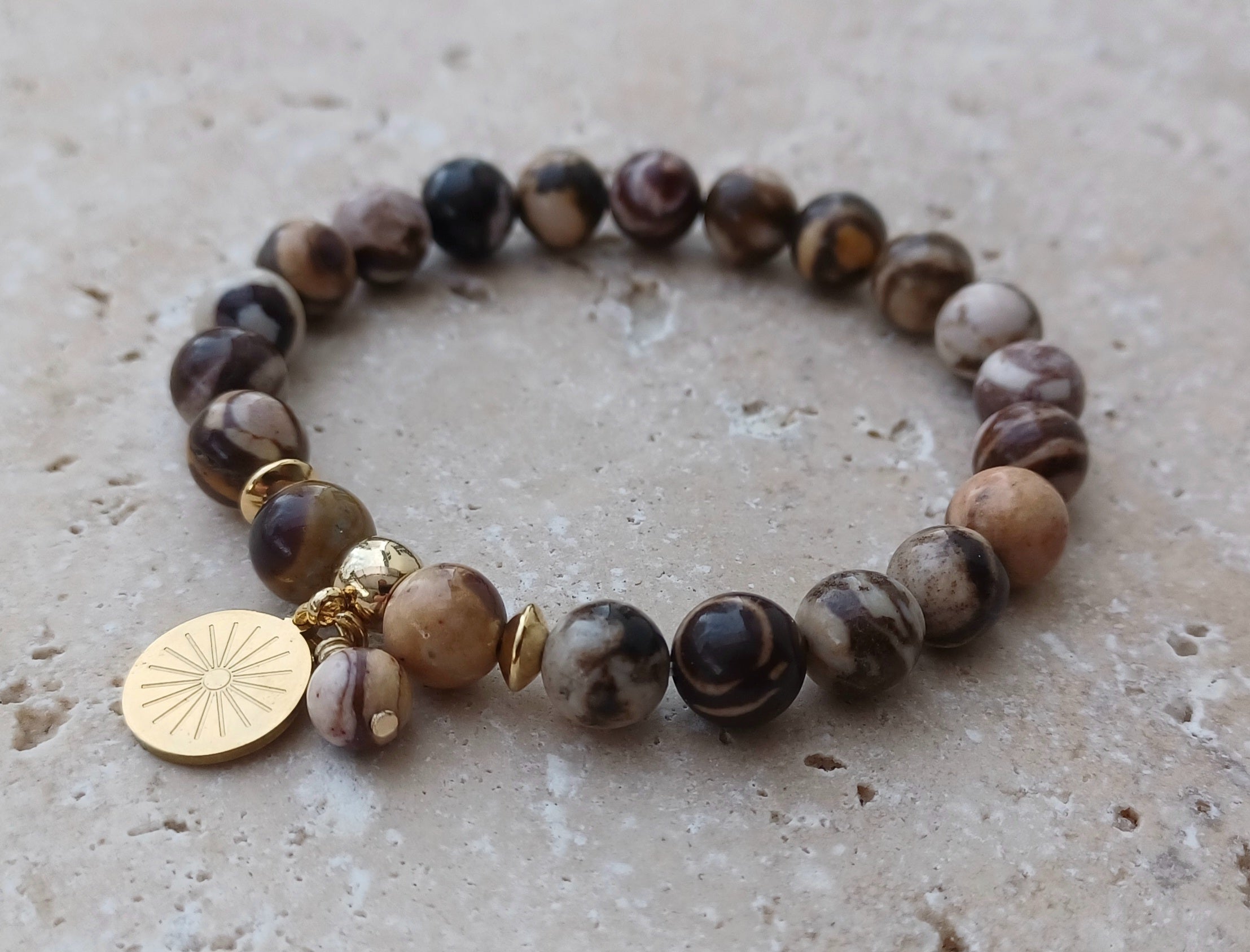 Armband SONNE ...mit der Energie der Sonne durch den Tag.“