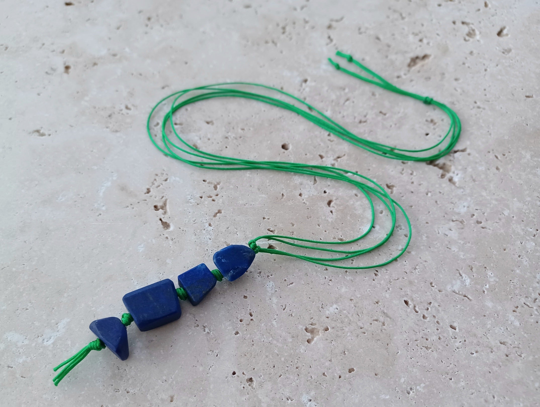 Kette Lapislazuli „Dein Anker für ruhige Gedanken.“