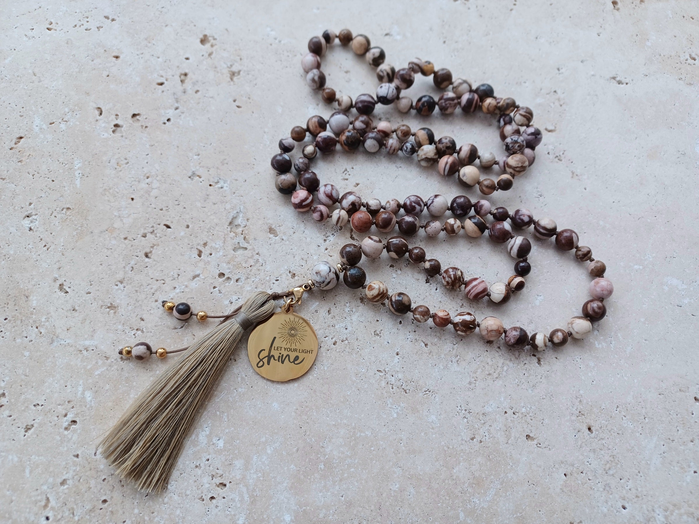 Mala LET YOUR LIGHT shine. Strahle. Echt & aus vollem Herzen.