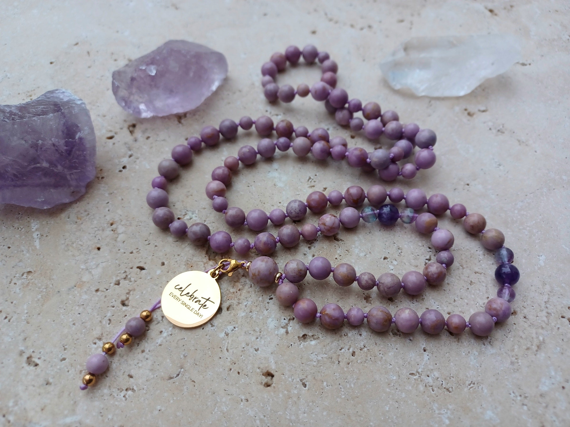 Mala celebrate EVERY SINGLE DAY! Eine Erinnerung an dich, das Leben in jedem Moment zu feiern!