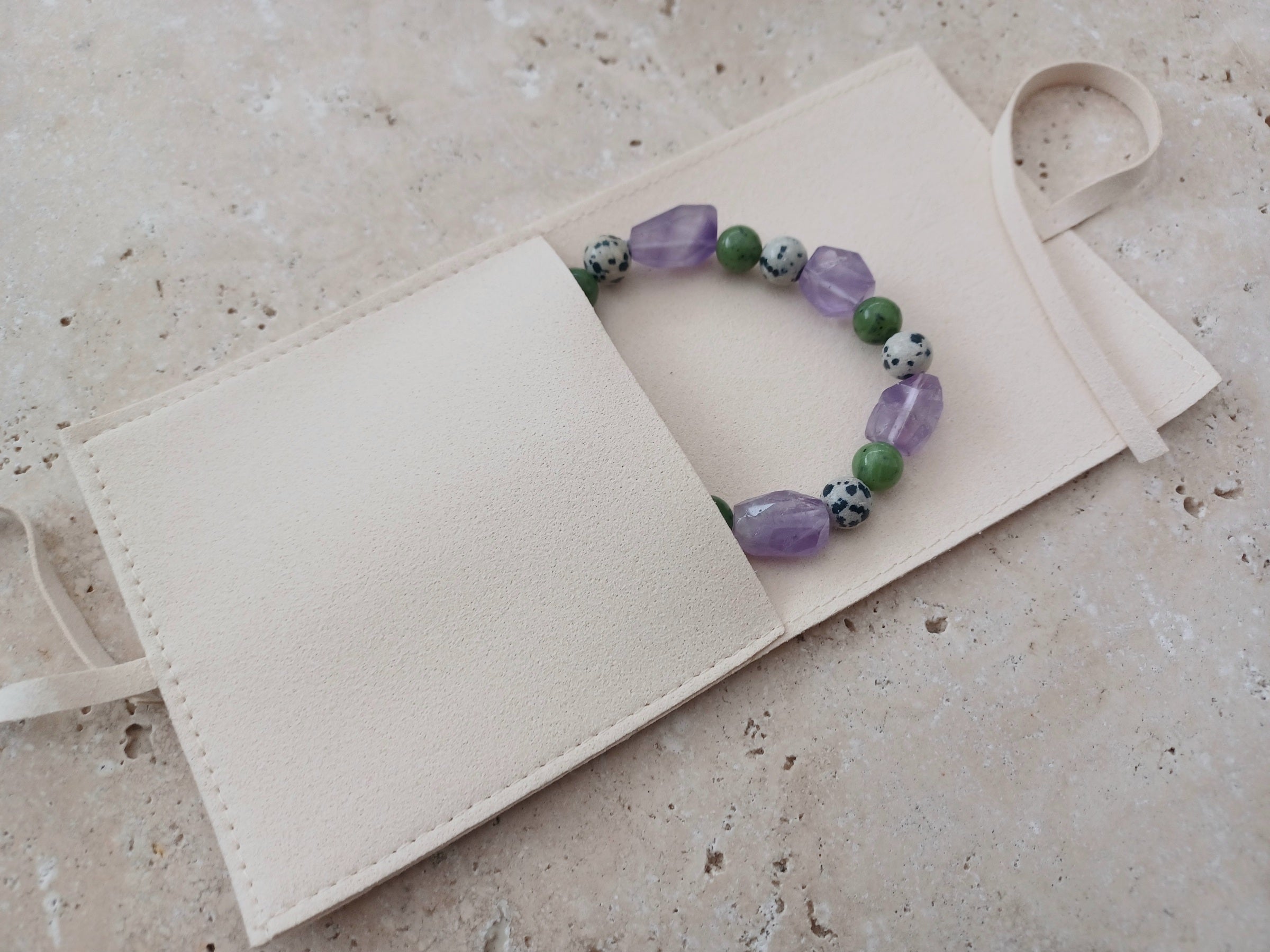 Armband Frühlingskraft - Größe M - für Handgelenkumfang (eng gemessen) 16 - 17cm