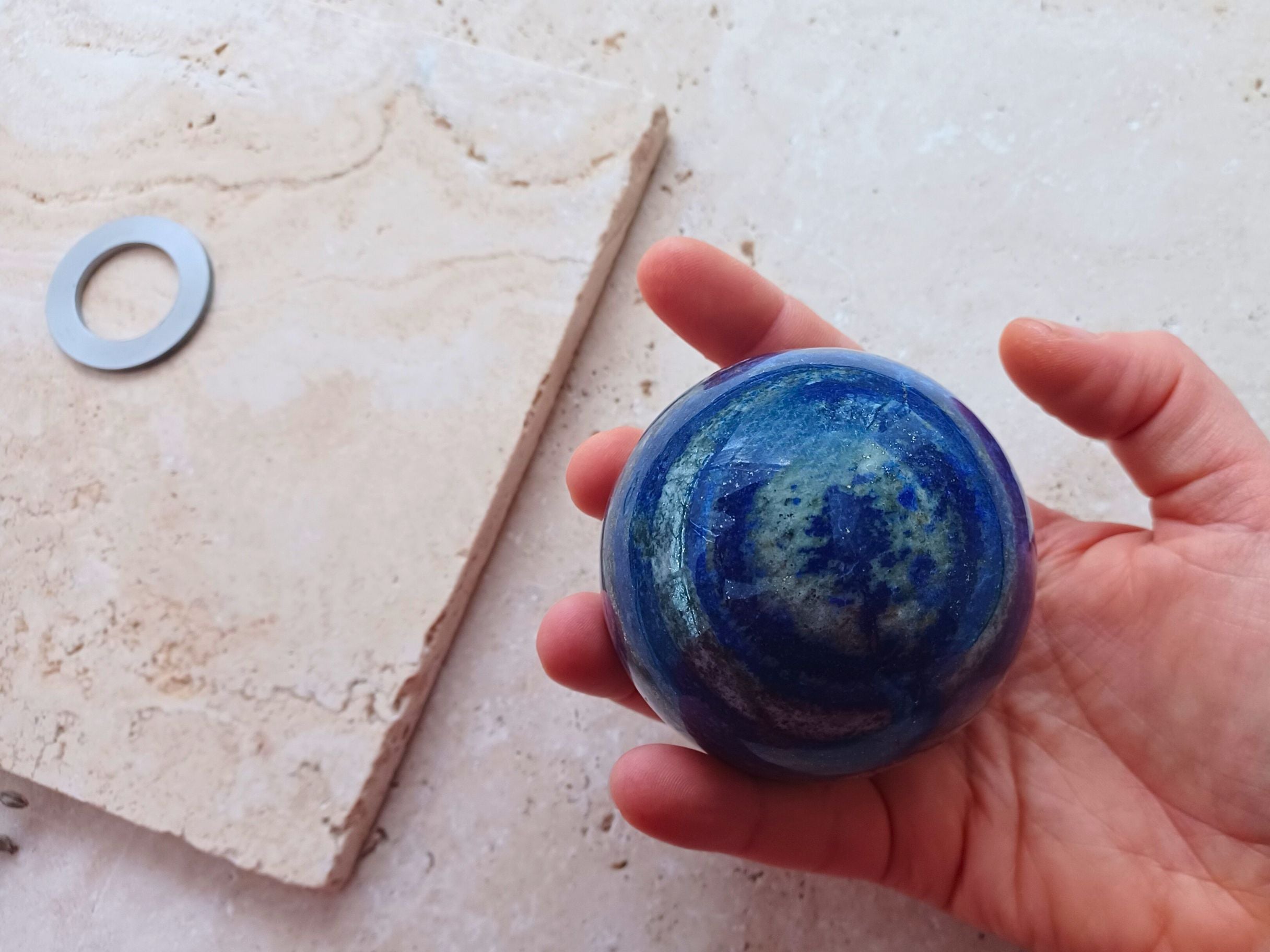 Lapislazuli Kugel - Wahrheit und innere Ruhe