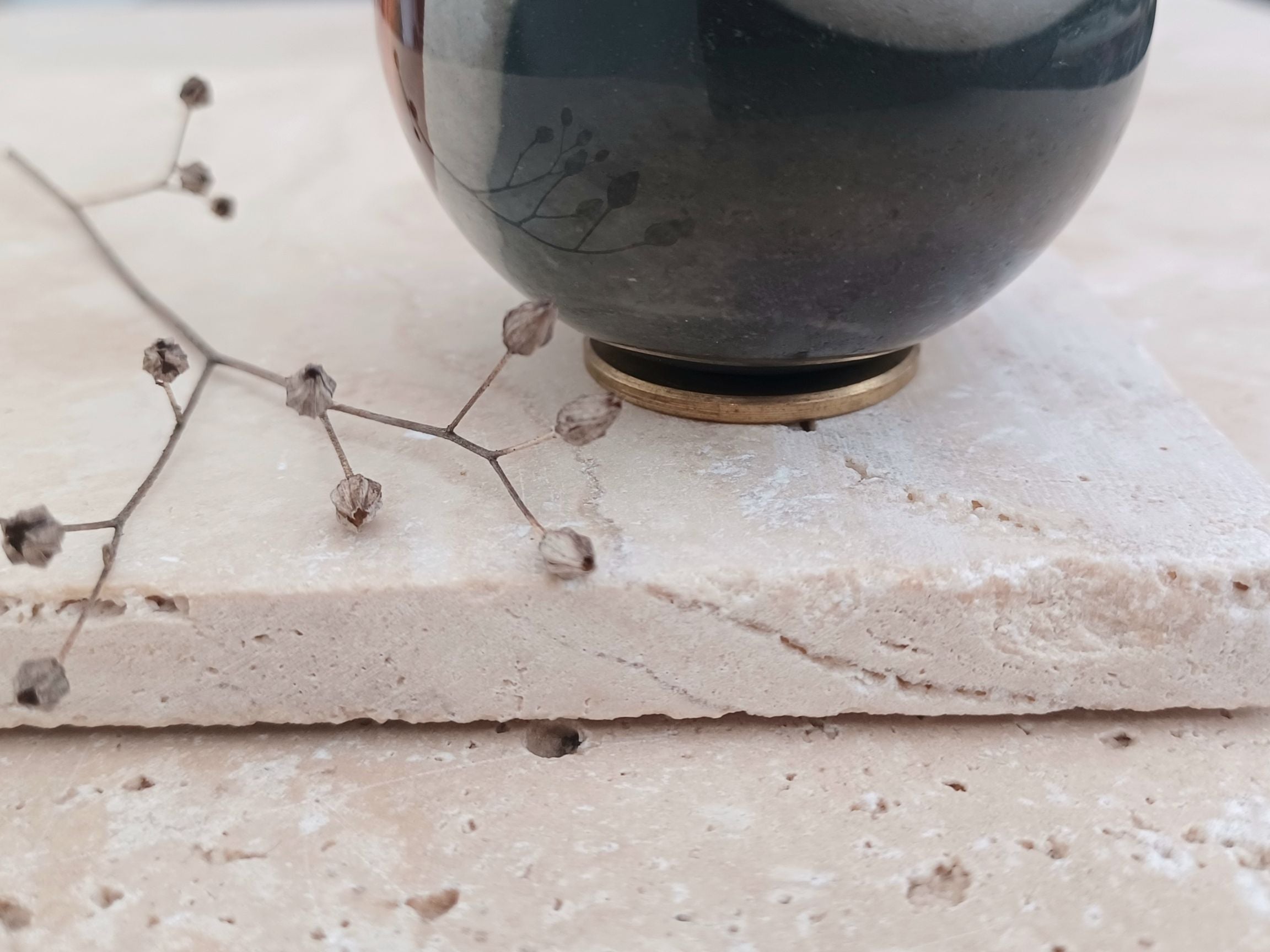 Polychromjaspis Kugel - Kreativität und Fantasie