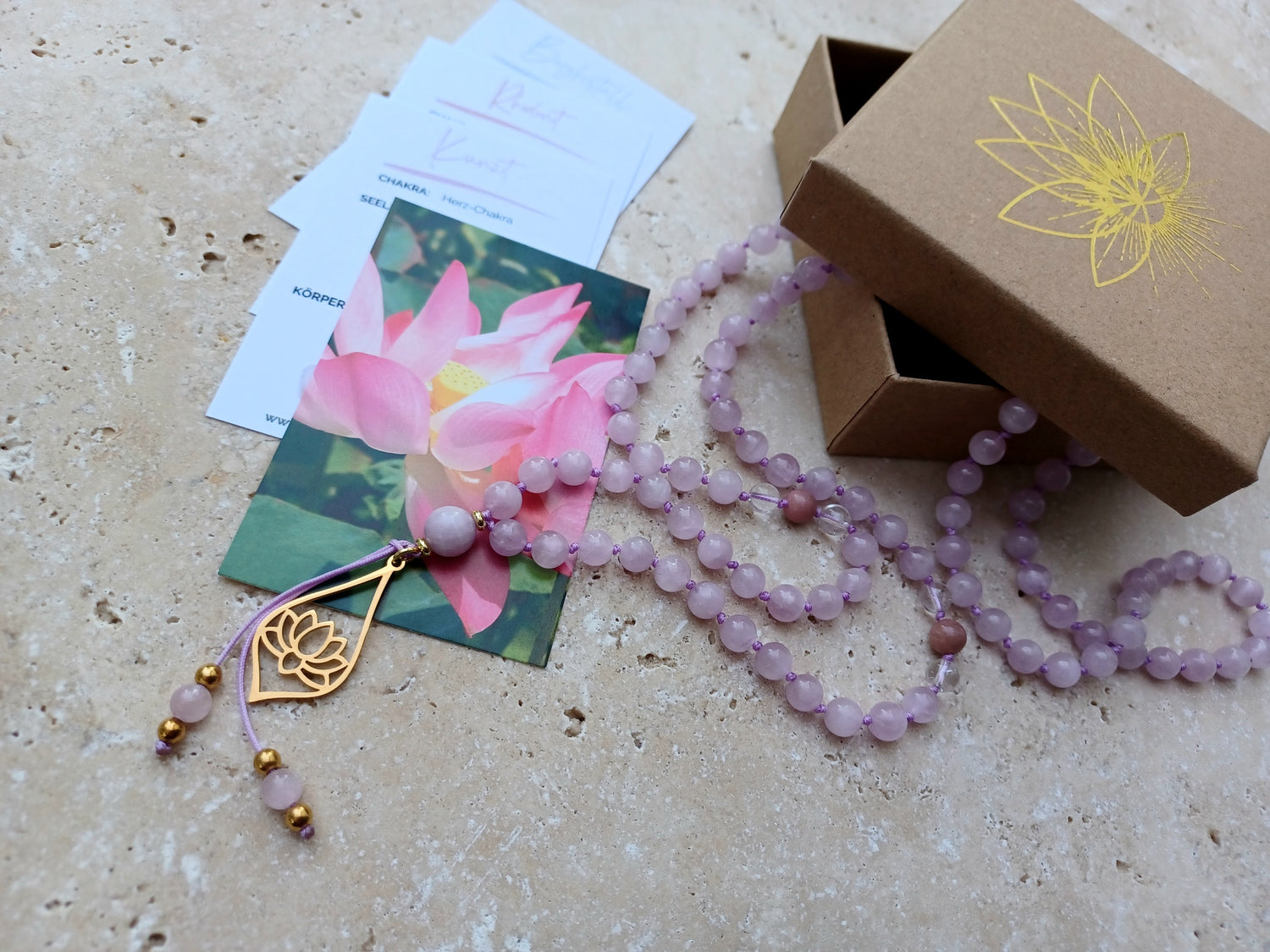 Mala LOTUSBLUME - erblühe aus dir selbst heraus, kraftvoll und voller Leuchten.