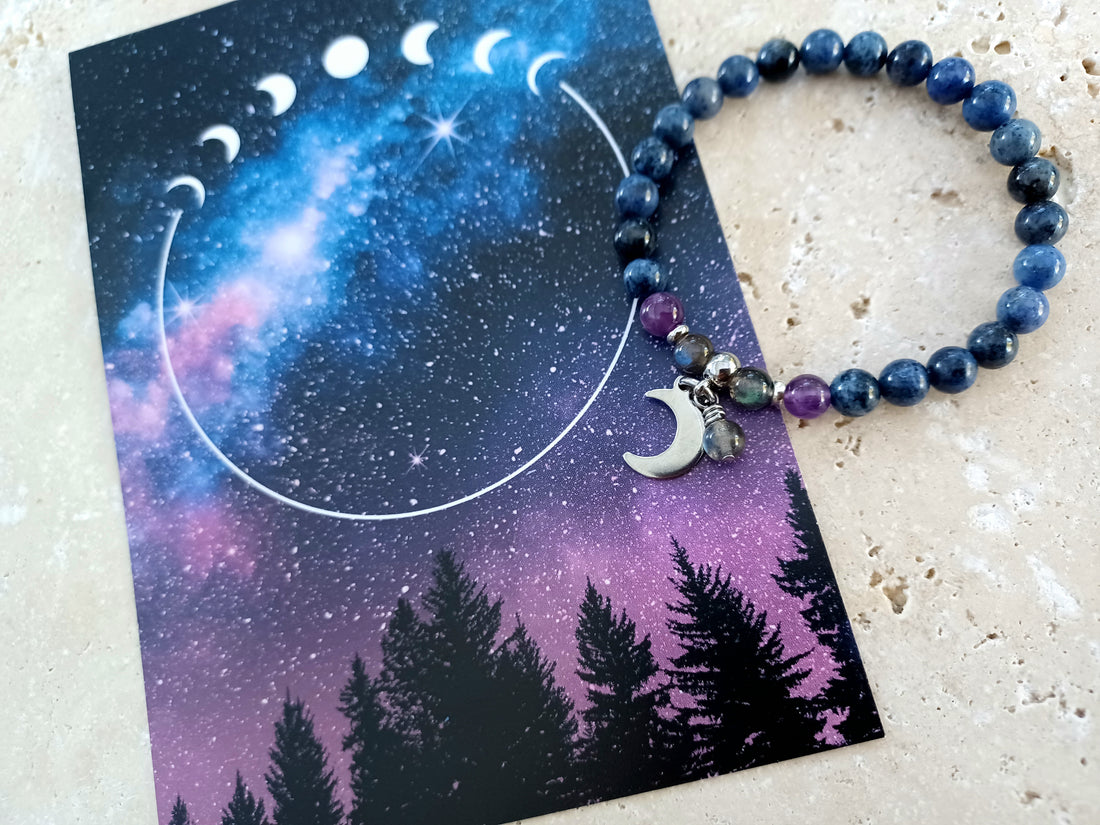 MONDSCHEIN Armband  ...Stärke und Leuchtkraft, getragen am Handgelenk.