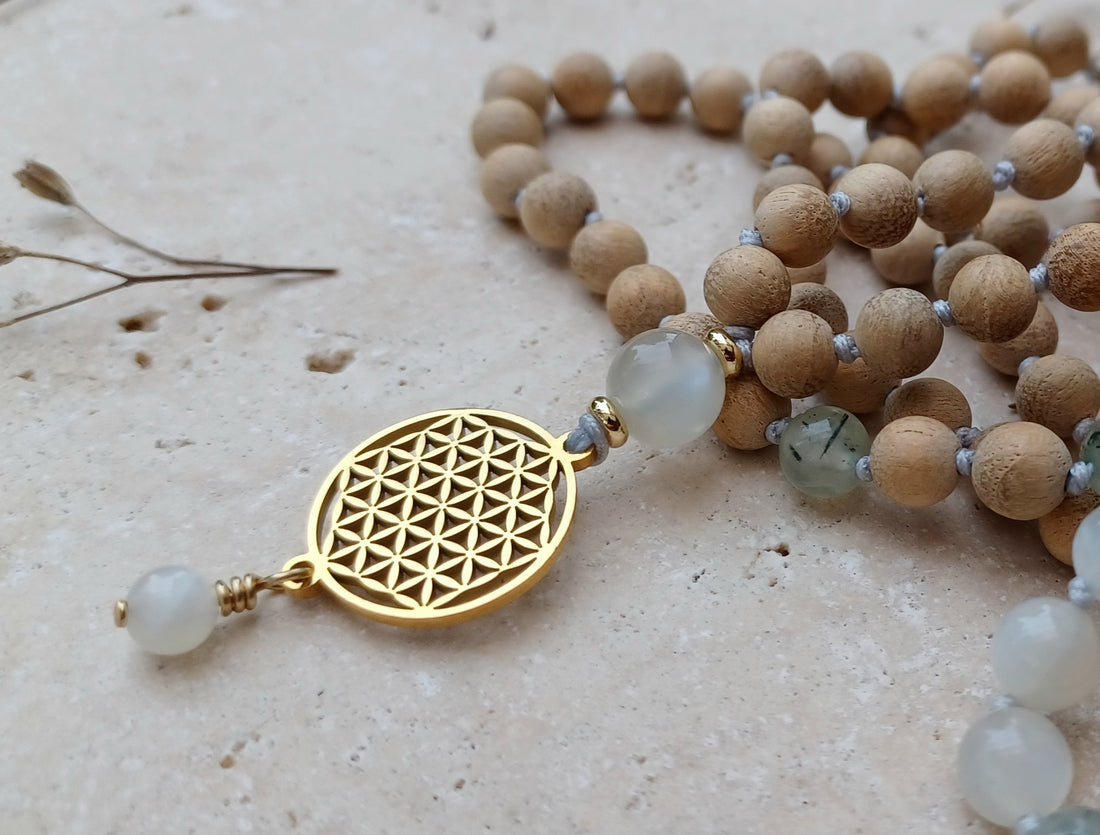 Mala BLUME DES LEBENS – spüre Harmonie, Verbindung und innere Ruhe jeden Tag.