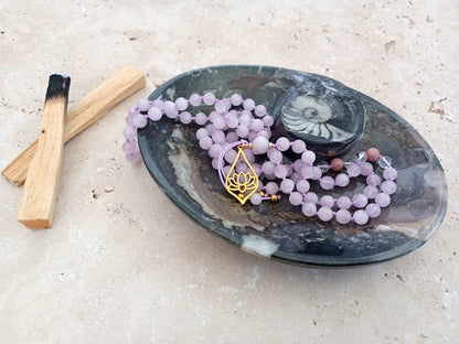 Ammonit-Schale  &quot;Erinnerung an Wandel – Symbol für Wachstum.&quot; 