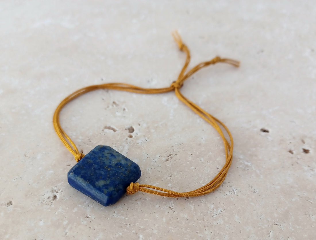 Armband LAPISLAZULI - Gelassenheit, Vertrauen und innere Wahrheit