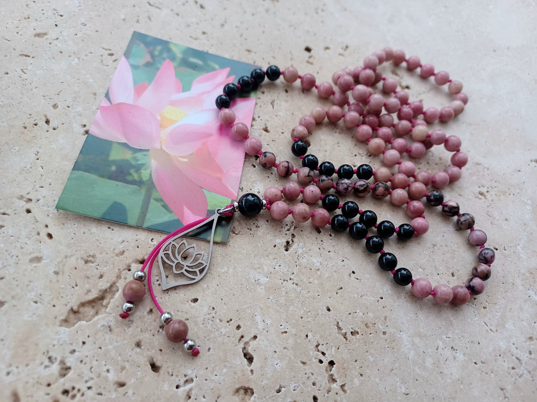 Mala LOTUSBLUME ..verwurzelt im Leben, offen zum Licht.