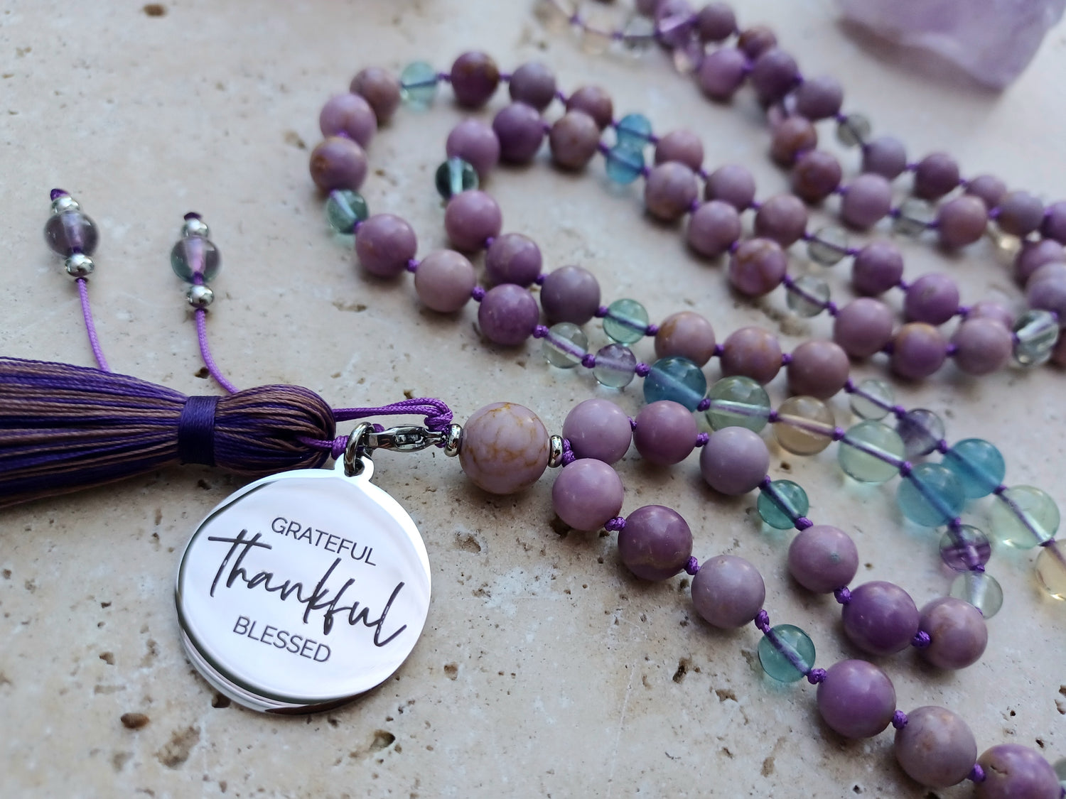 Mala Grateful • Thankful • Blessed - Dankbarkeit ist der Beginn von innerem Reichtum.