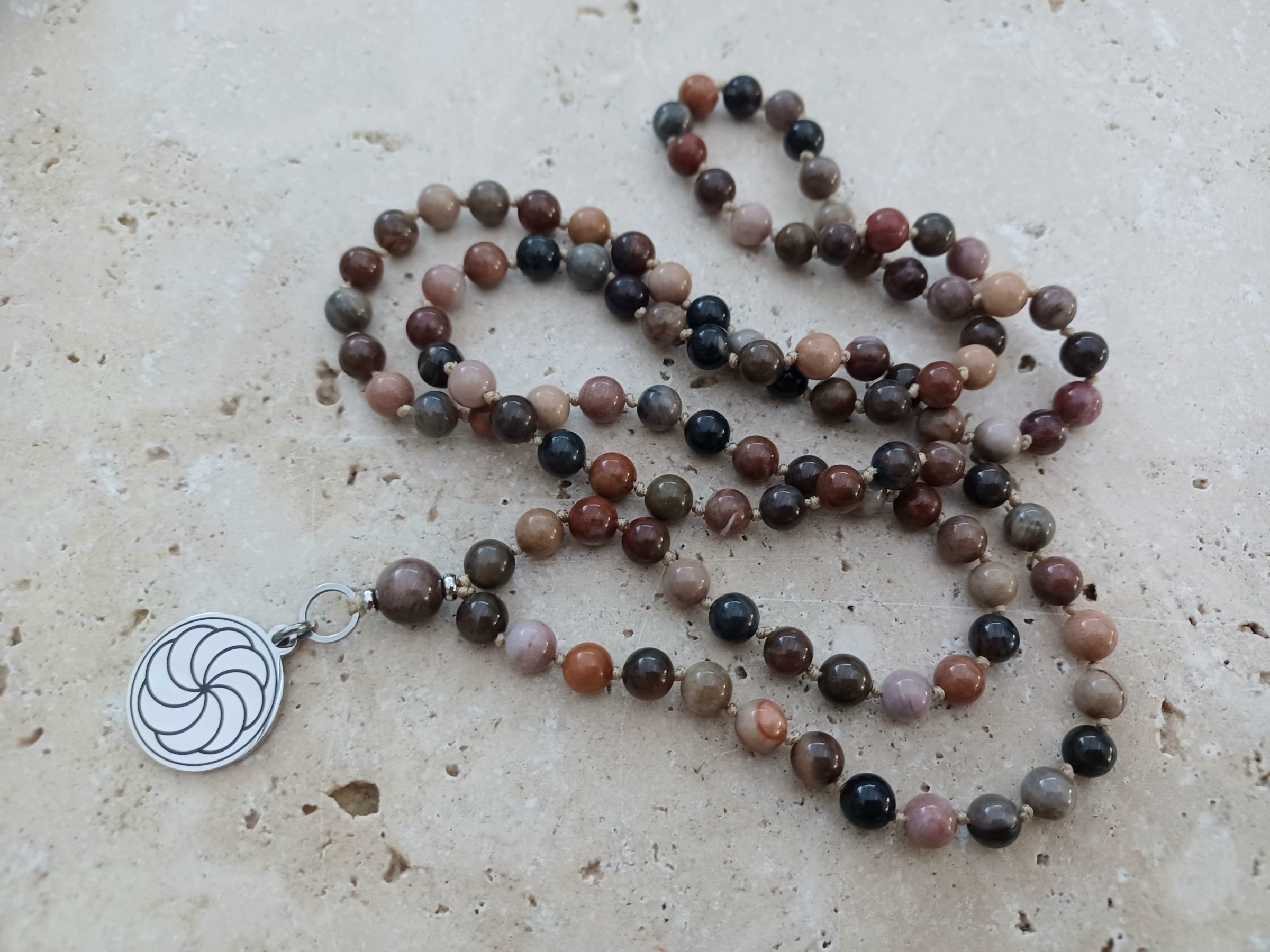 Mala Eternity – Licht. Unendlichkeit. Erdung.