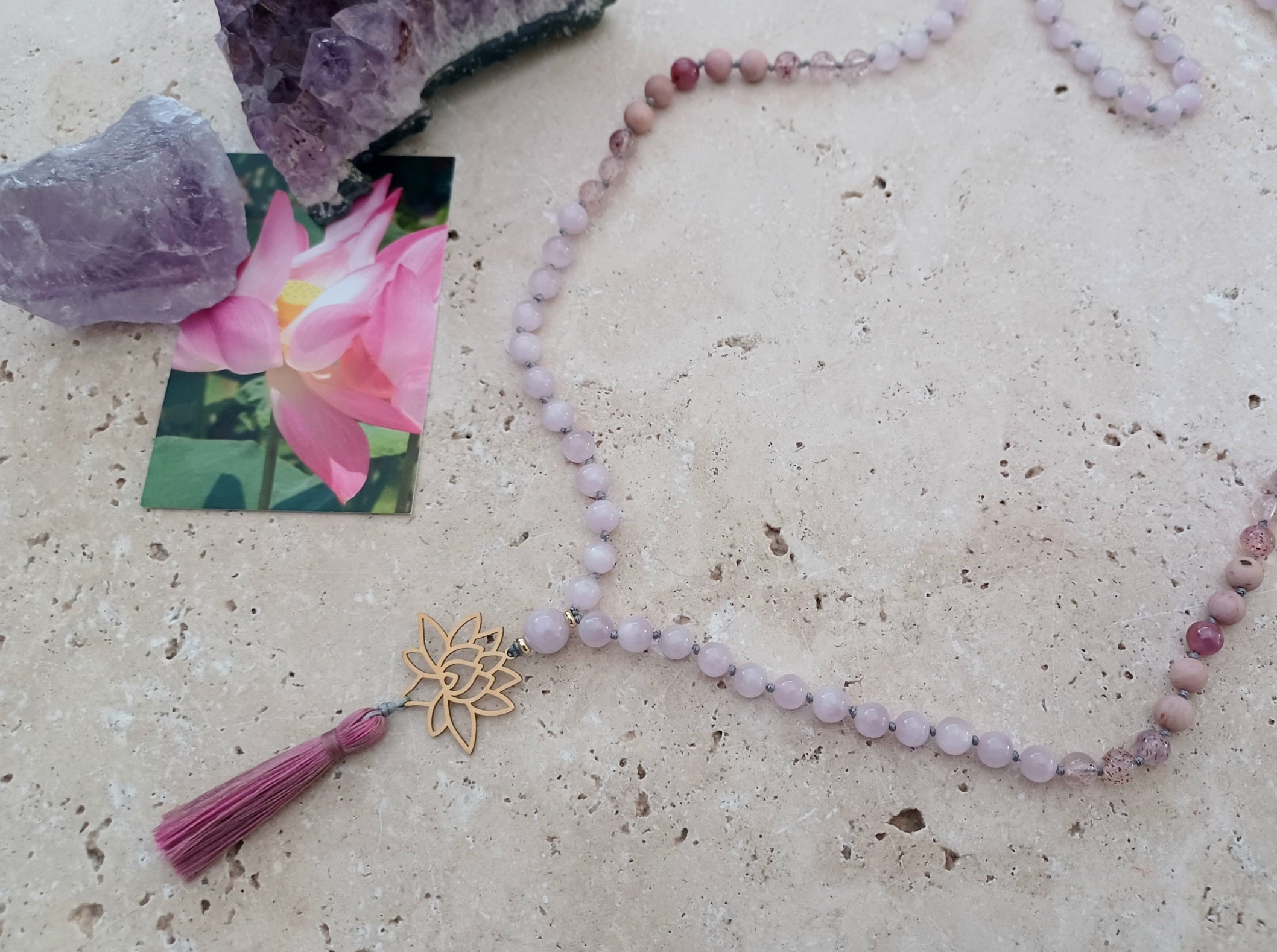 Mala „Lotusblüte“ - Das Herz darf erblühen.