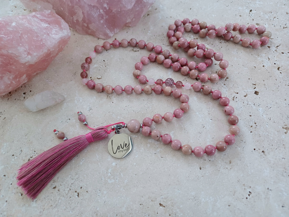 Mala Love myself - Begegne dir selbst liebevoll.
