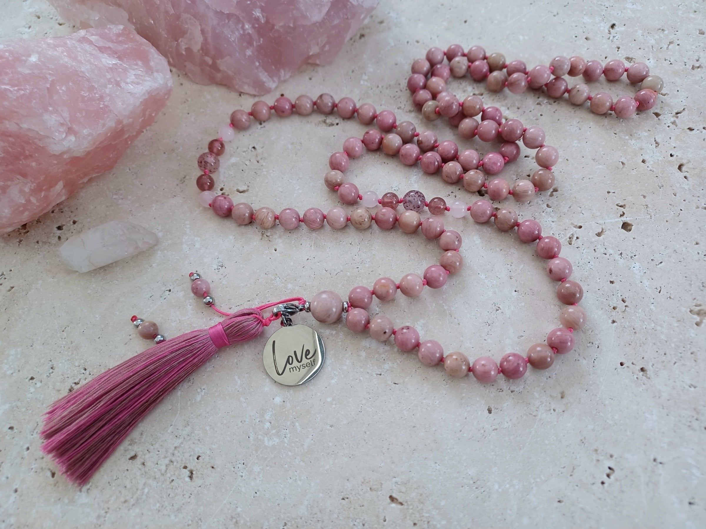 Mala Love myself - Begegne dir selbst liebevoll.