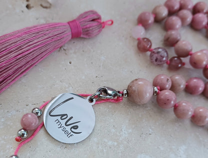 Mala Love myself - Begegne dir selbst liebevoll.